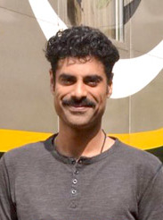 Sikander Kher promoting Tere Bin Laden 2 cropped